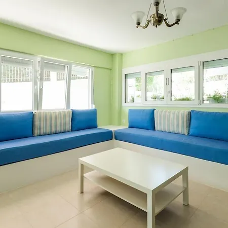 Exclusive Garden Apartment